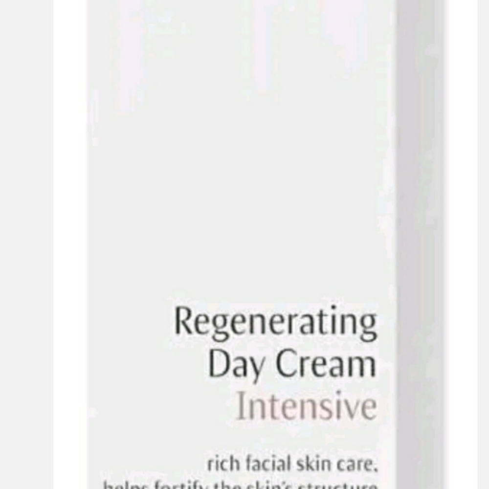 Dr. Hauschka Regenerating Day Cream Intensive 1.3 oz - Picture 2 of 3